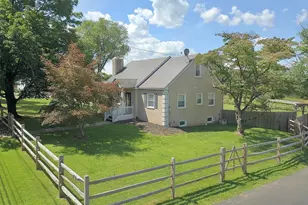 341 E Mt Kirk Ave, Eagleville, PA 19403 - Photo 2