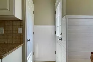 341 E Mt Kirk Ave, Eagleville, PA 19403 - Photo 16