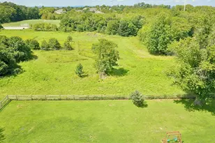 341 E Mt Kirk Ave, Eagleville, PA 19403 - Photo 2