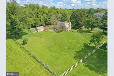 341 E Mount Kirk Avenue, Eagleville, PA 19403 - Photo 4