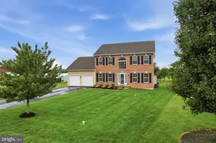 318 Elmwood Ln, Telford, PA 18969 - Photo 6