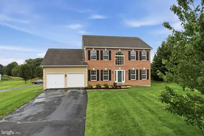 318 Elmwood Lane, Telford, PA 18969 - Photo 2