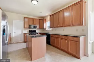 318 Elmwood Ln, Telford, PA 18969 - Photo 38