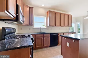 318 Elmwood Ln, Telford, PA 18969 - Photo 20