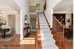 318 Elmwood Ln, Telford, PA 18969 - Photo 2