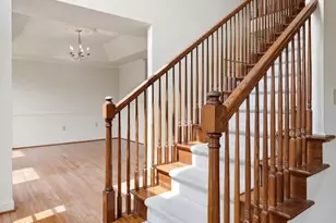 318 Elmwood Ln, Telford, PA 18969 - Photo 8