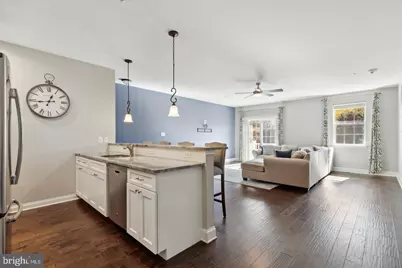 805 Spring Mill Avenue, Conshohocken, PA 19428 - Photo 2