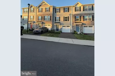 110 Van Fleet Circle, Sanatoga, PA 19464 - Photo 2