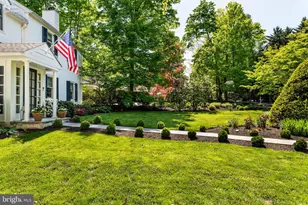 121 Kennedy Ln, Bryn Mawr, PA 19010 - Photo 2