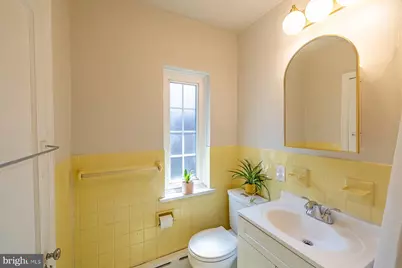 749 Yorkway #A - UPSTAIRS, Jenkintown, PA 19046 - Photo 6