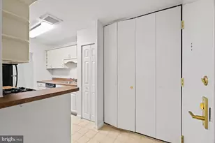 1637 Oakwood Dr, Penn Valley, PA 19072 - Photo 6
