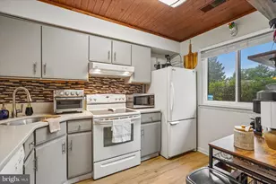 53 Ash Stoker Ln, Horsham, PA 19044 - Photo 6
