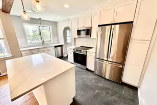 310 Summit Ave, Conshohocken, PA 19428 - Photo 8