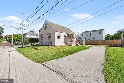 26 S Barry Avenue, Norristown, PA 19403 - Photo 22