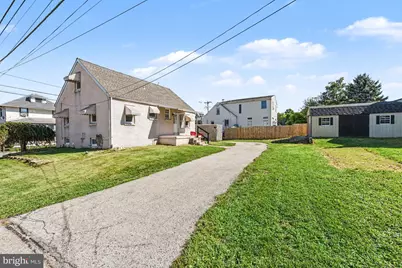 26 S Barry Avenue, Norristown, PA 19403 - Photo 30
