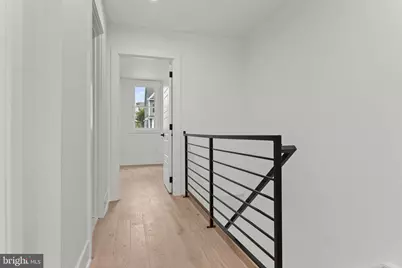 337 E 9th Avenue, Conshohocken, PA 19428 - Photo 10