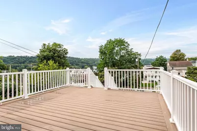 337 E 9th Avenue, Conshohocken, PA 19428 - Photo 24