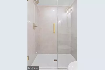 337 E 9th Avenue, Conshohocken, PA 19428 - Photo 22