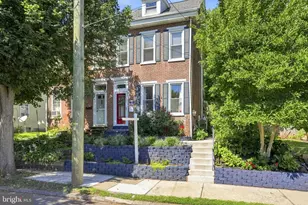 1069 South St, Pottstown, PA 19464 - Photo 1