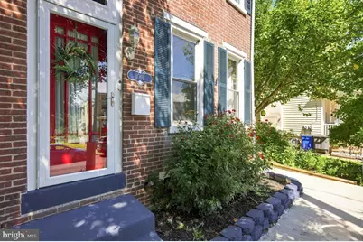 1069 South Street, Pottstown, PA 19464 - Photo 2