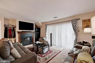 1004 Dogwood Ct, Lansdale, PA 19446 - Photo 4