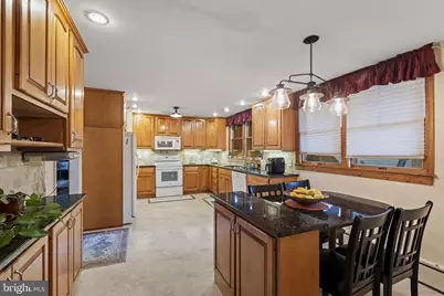 133 N Central Avenue, Rockledge, PA 19046 - Photo 8