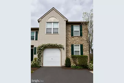 31 Bristol Court, Norristown, PA 19403 - Photo 2