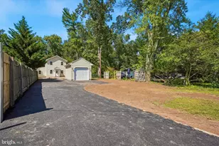 508 W Orvilla Rd, Hatfield, PA 19440 - Photo 2