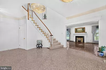 724 Meadowcreek Circle, Lower Gwynedd, PA 19002 - Photo 6