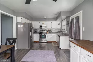 15 Carriage Dr, Horsham, PA 19044 - Photo 12