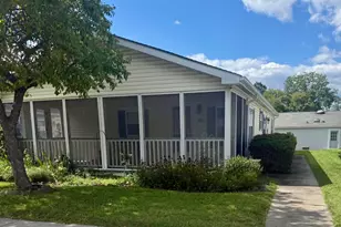1104 J F K Dr, North Wales, PA 19454 - Photo 2