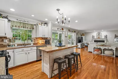 2010 Water Fall Circle, Collegeville, PA 19426 - Photo 8
