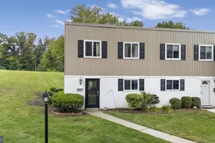 34 Fords Edge, Royersford, PA 19468 - Photo 2