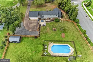 140 W 7th Ave, Trappe, PA 19426 - Photo 12
