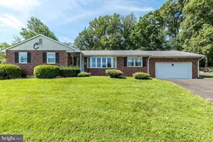 928 Twining Rd, Dresher, PA 19025 - Photo 1