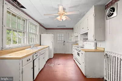 379 Montgomery Avenue, Wynnewood, PA 19096 - Photo 14