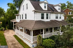 106 Woodside Ave, Narberth, PA 19072 - Photo 2