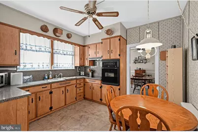 1314 Pine Street, Norristown, PA 19401 - Photo 14