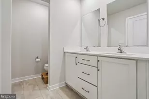6 Depot St, Bridgeport, PA 19405 - Photo 24