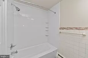 437 Jefferson St, Lansdale, PA 19446 - Photo 10
