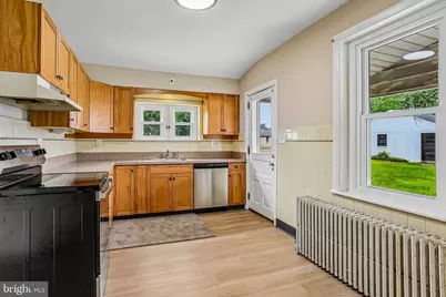 427 W Race Street, Pottstown, PA 19464 - Photo 16