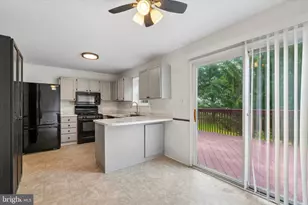 513 Carousel Cir, West Norriton, PA 19403 - Photo 14