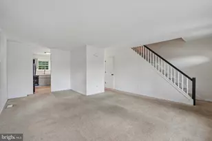 513 Carousel Cir, West Norriton, PA 19403 - Photo 4