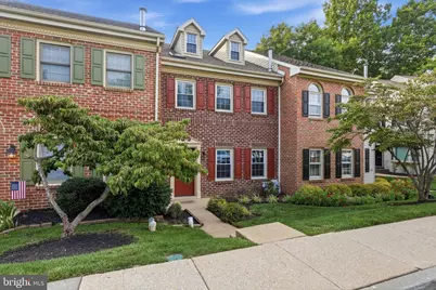 206 Georgetowne Court, Royersford, PA 19468 - Photo 2