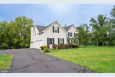 2007 Legat Lane, Harleysville, PA 19438 - Photo 2