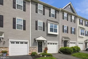 204 Spring Ln, Royersford, PA 19468 - Photo 1