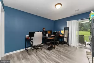 3016 Davenport Wy, Pennsburg, PA 18073 - Photo 10