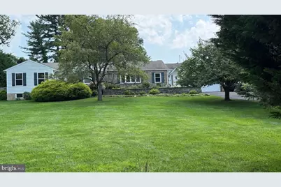 1484 Grasshopper Road, Huntingdon Valley, PA 19006 - Photo 2