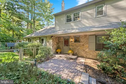 421 Garrison Way, Gulph Mills, PA 19428 - Photo 2