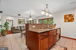 625 Foxcroft Rd, Elkins Park, PA 19027 - Photo 10